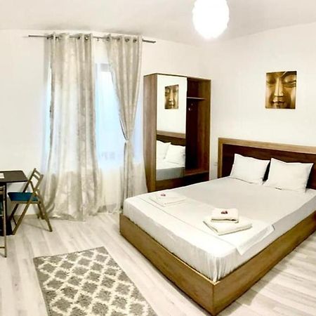 Ipsilanti House Apart otel Yaş Dış mekan fotoğraf