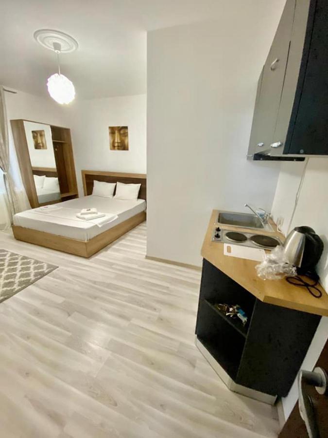Ipsilanti House Apart otel Yaş Dış mekan fotoğraf